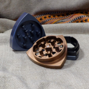 4-part-Grinder, Steelblue/Bronze/Black/Steelblue