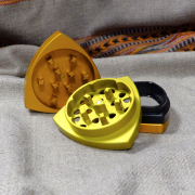 4-part-Grinder, Orange/Gold/Black/Orange